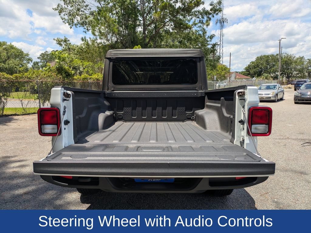 Used 2022 Jeep Gladiator Sport AWD/4WD image 13