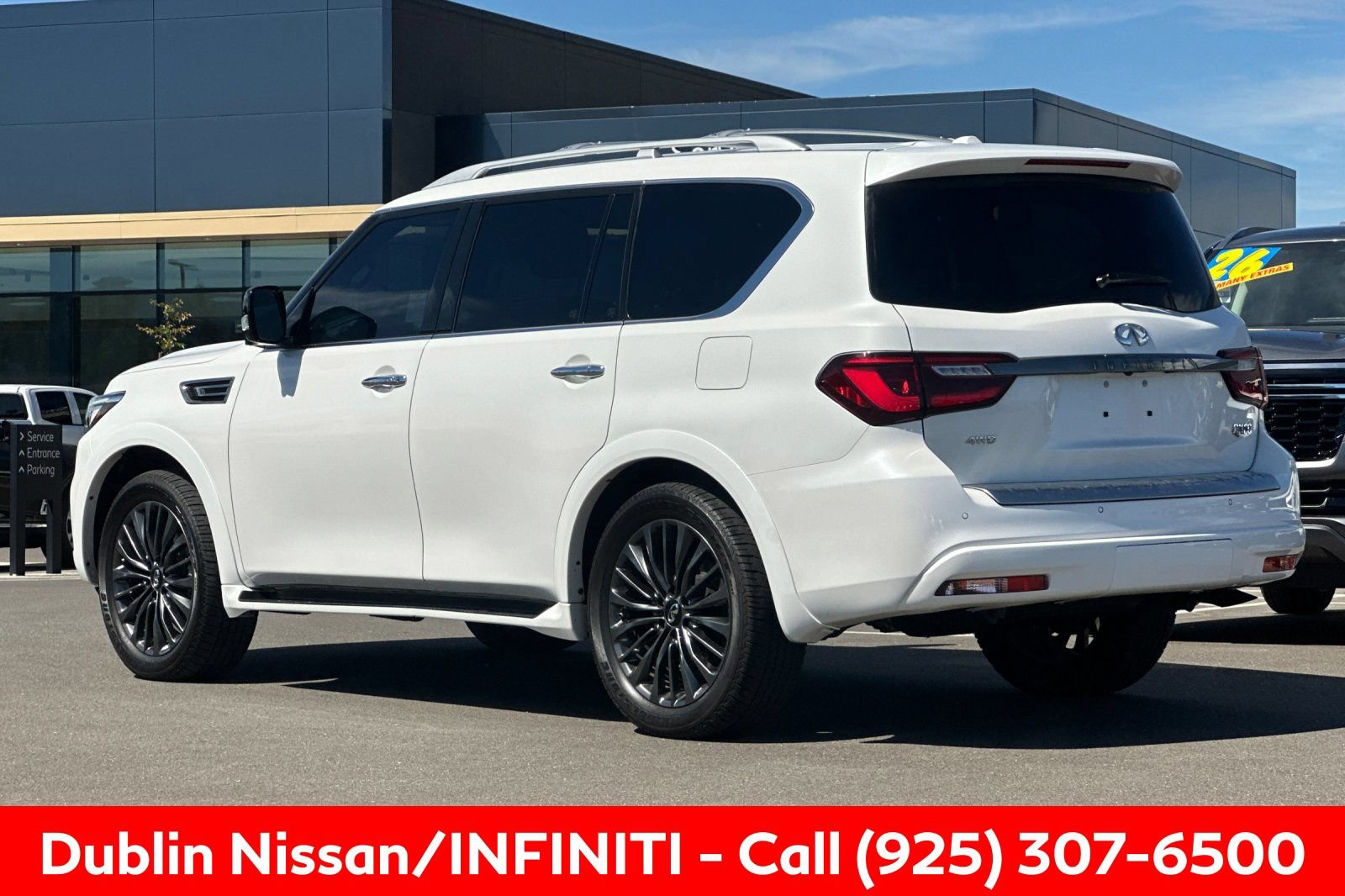 Certified 2024 INFINITI QX80 Sensory AWD/4WD image 6