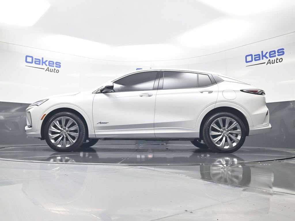 Used 2024 Buick Envista Avenir image 41