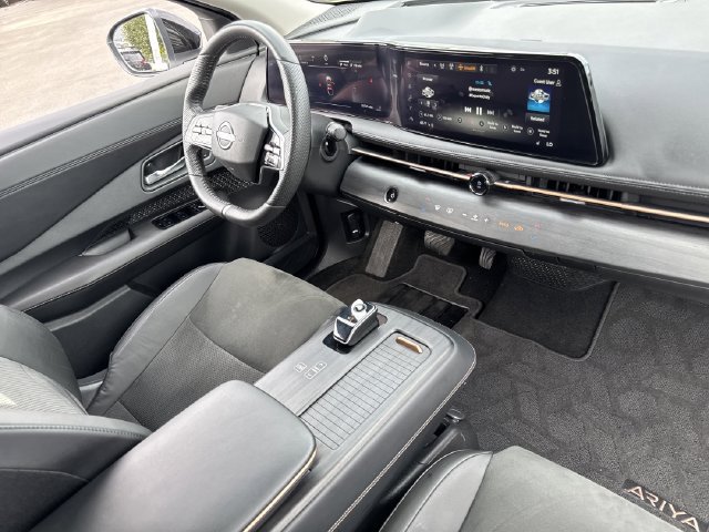 Certified 2024 Nissan Ariya AWD image 29