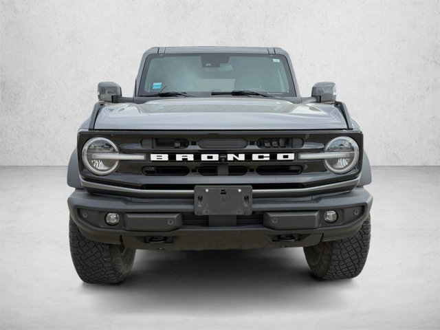 Used 2023 Ford Bronco Outer Banks w/ Sasquatch Package AWD/4WD image 2
