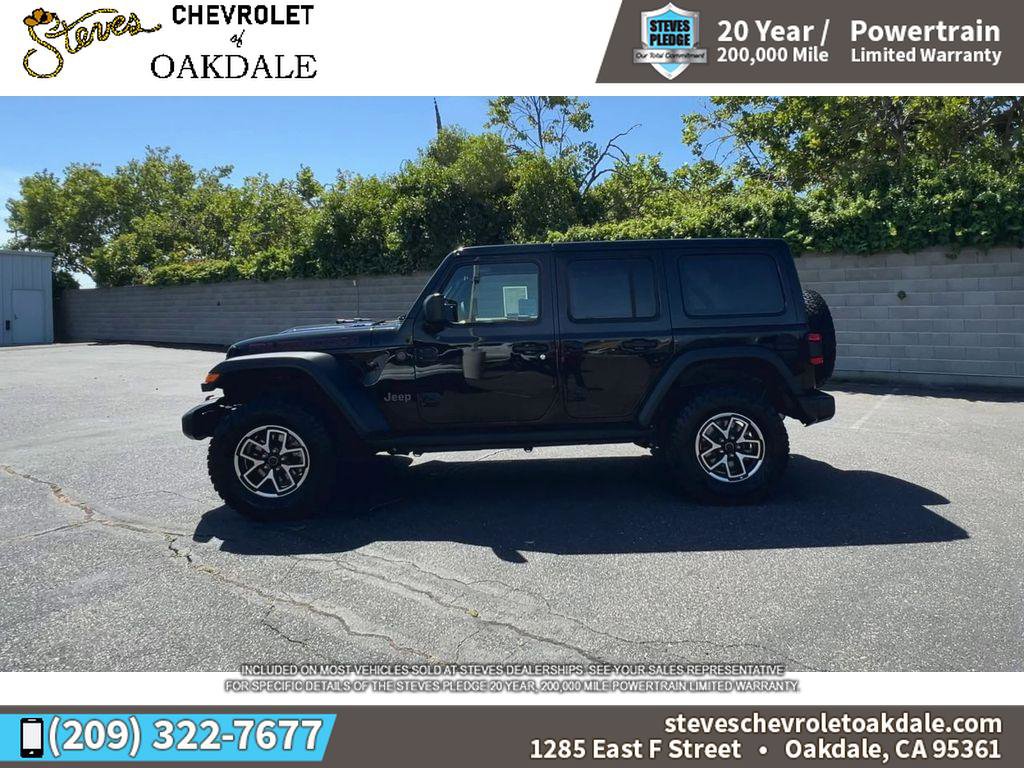 Used 2025 Jeep Wrangler Unlimited Rubicon AWD/4WD image 7