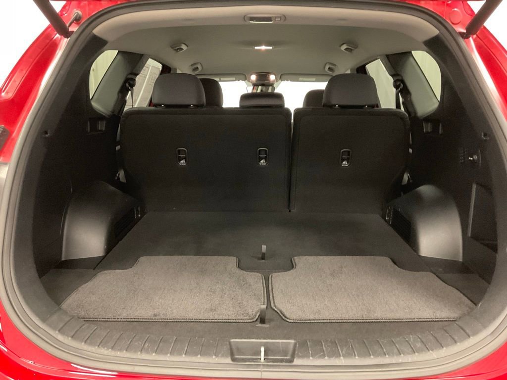 Used 2023 Hyundai Santa Fe SEL w/ Winter Weather Package AWD/4WD image 9