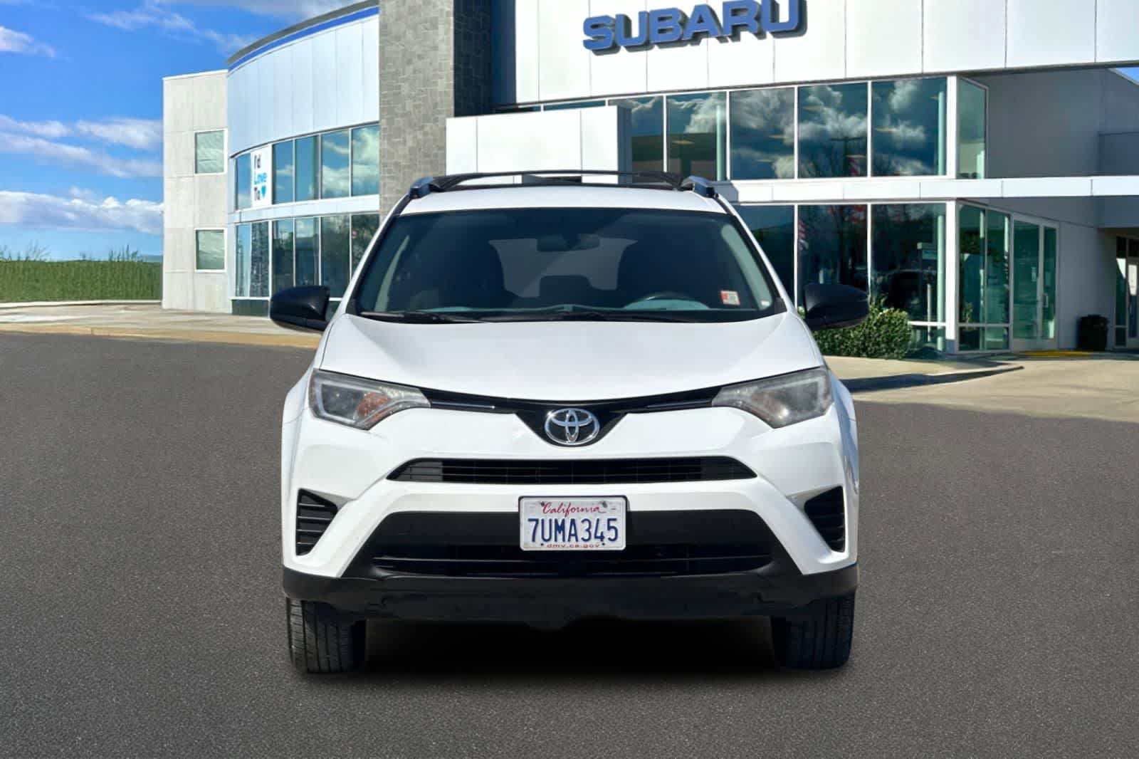 Used 2016 Toyota RAV4 LE FWD image 10