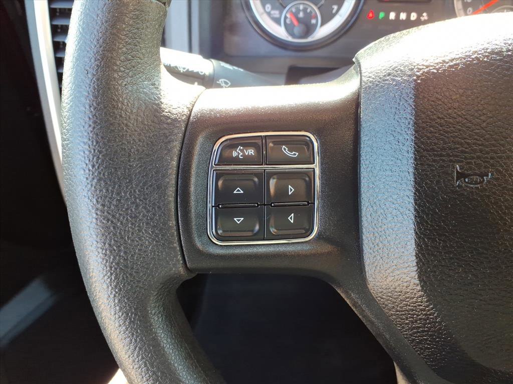 Used 2020 RAM 1500 Classic SLT image 23