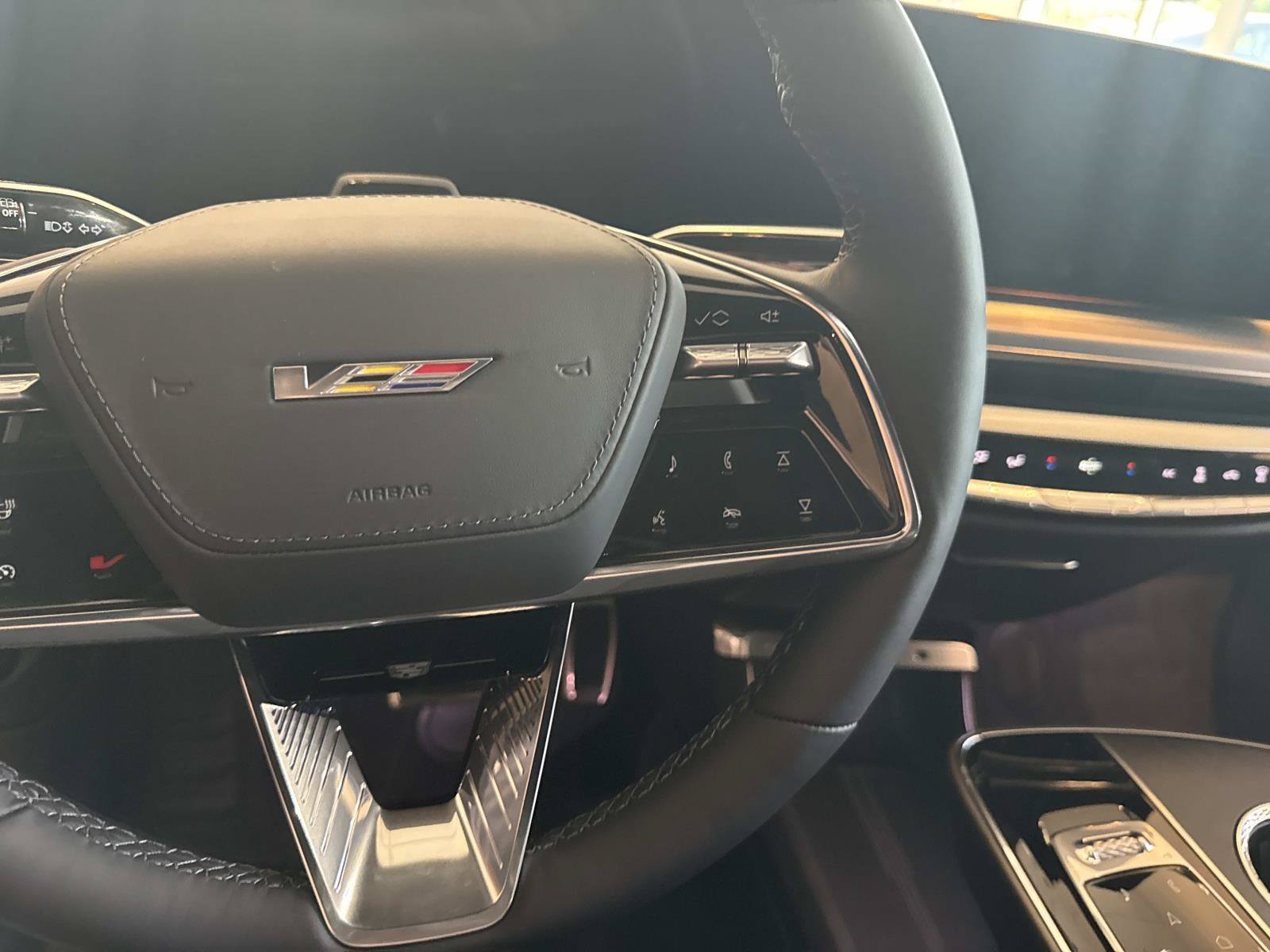 New 2026 Cadillac Lyriq V AWD/4WD image 30
