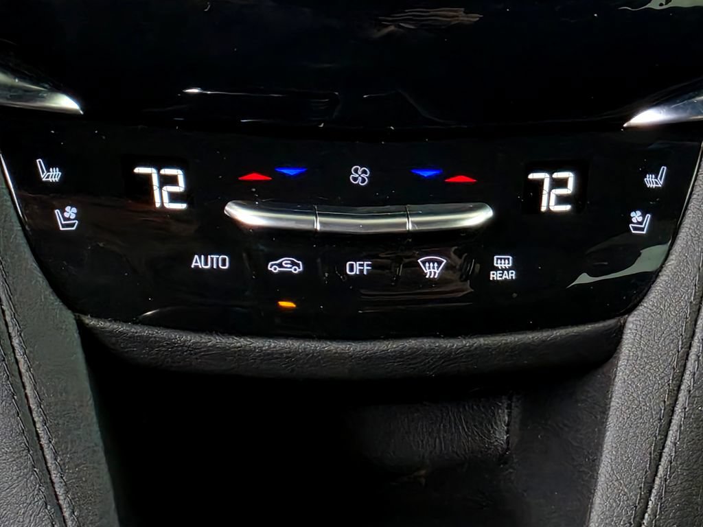 Used 2025 Cadillac XT6 Sport w/ LPO, Floor Liner Package AWD/4WD image 55