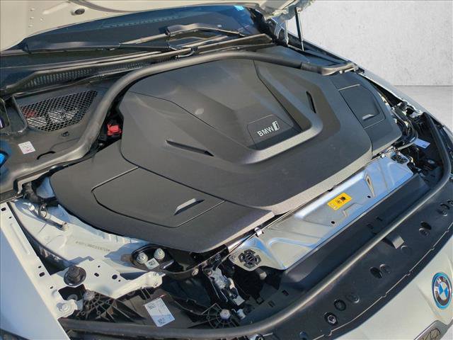 Used 2025 BMW i4 xDrive40i w/ Premium Package image 23