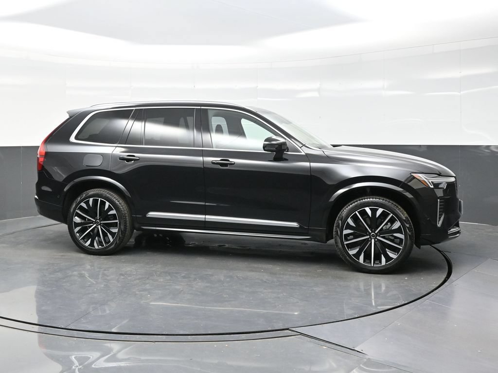 Used 2025 Volvo XC90 B5 Ultra AWD/4WD image 8