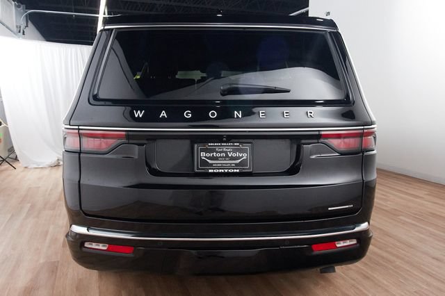 Used 2024 Jeep Wagoneer Series II w/ Convenience Group I AWD/4WD image 4