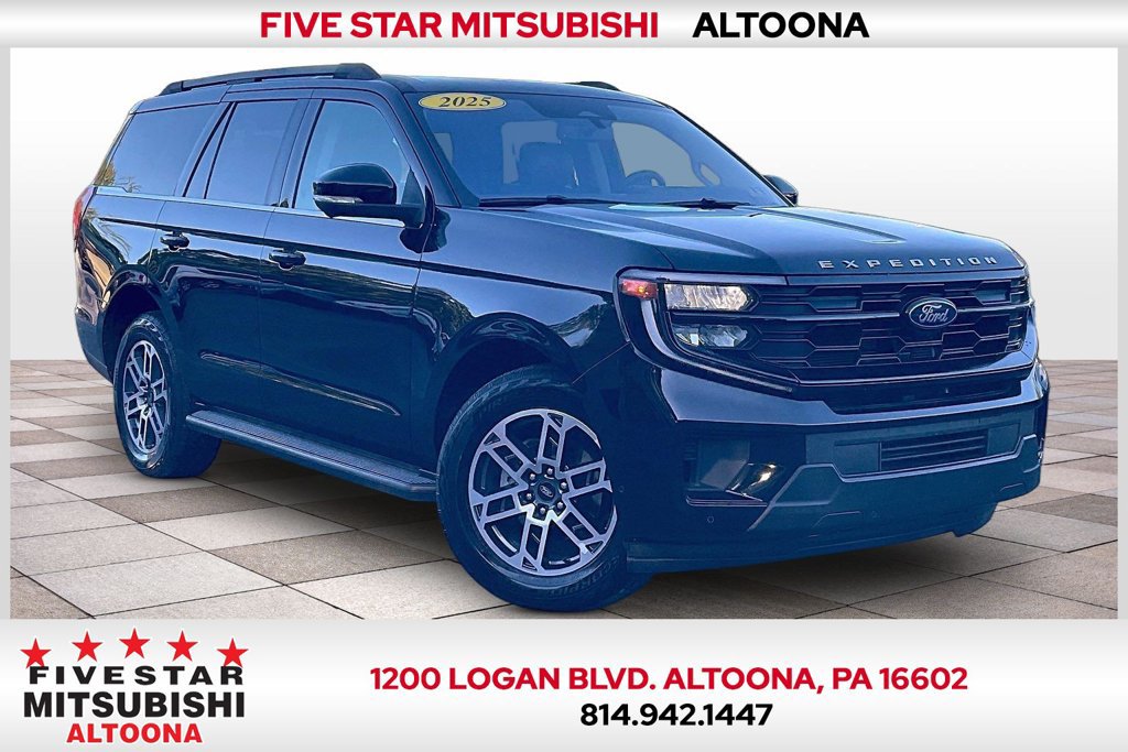 Used 2025 Ford Expedition Active