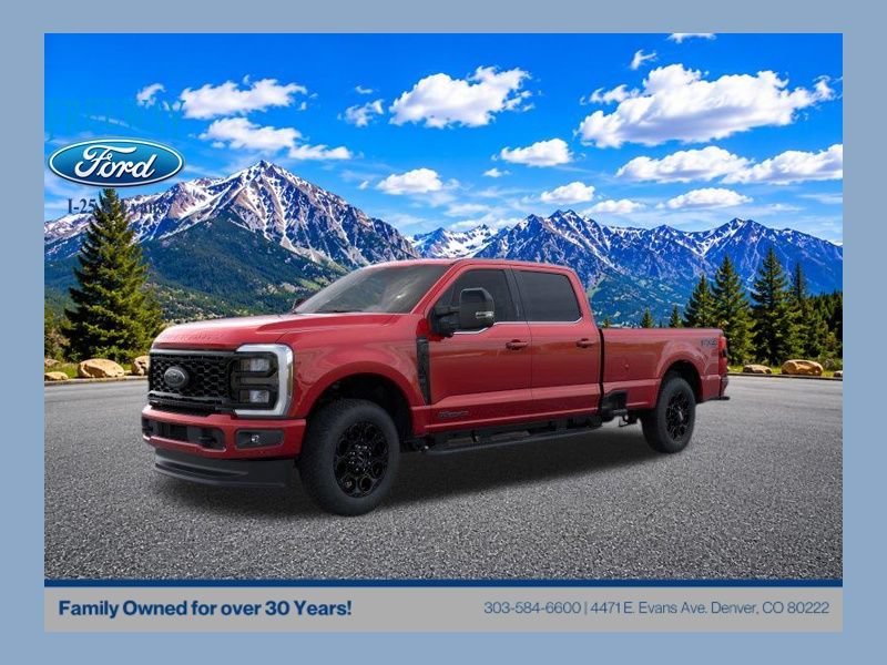 New 2026 Ford F350 Lariat w/ Black Appearance Package