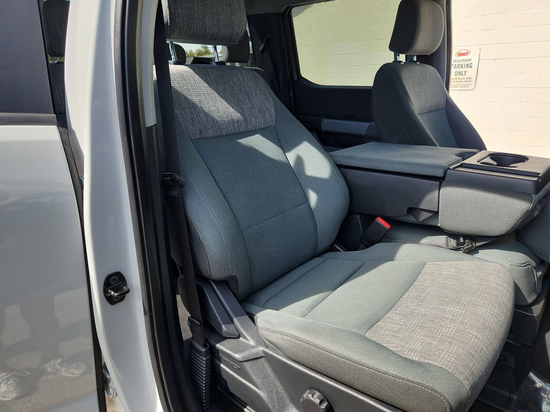 Used 2023 Ford F150 XLT AWD/4WD image 24