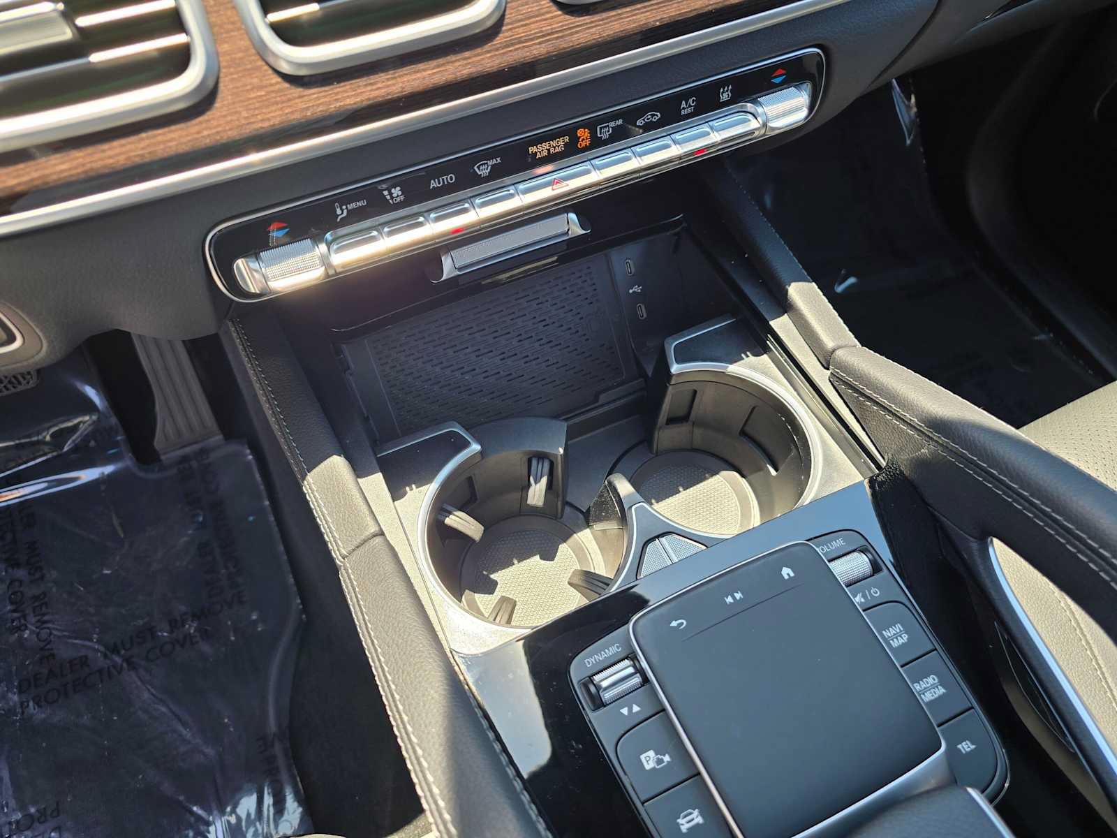 Used 2025 Mercedes-Benz GLE 450e 4MATIC image 31