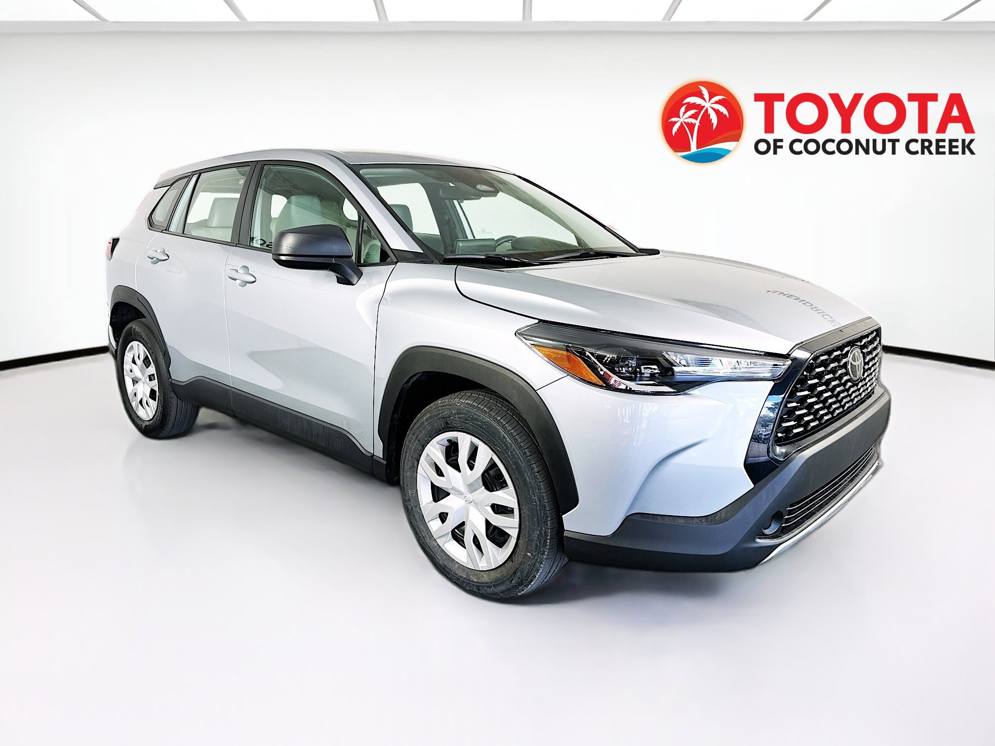 Used 2024 Toyota Corolla Cross L image 1