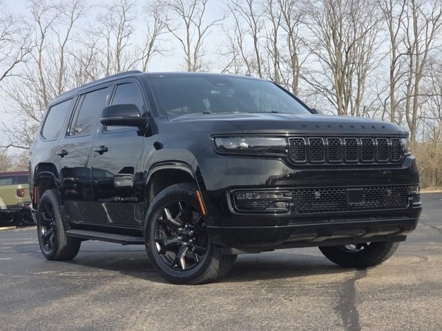 Used 2024 Jeep Wagoneer Series II image 2