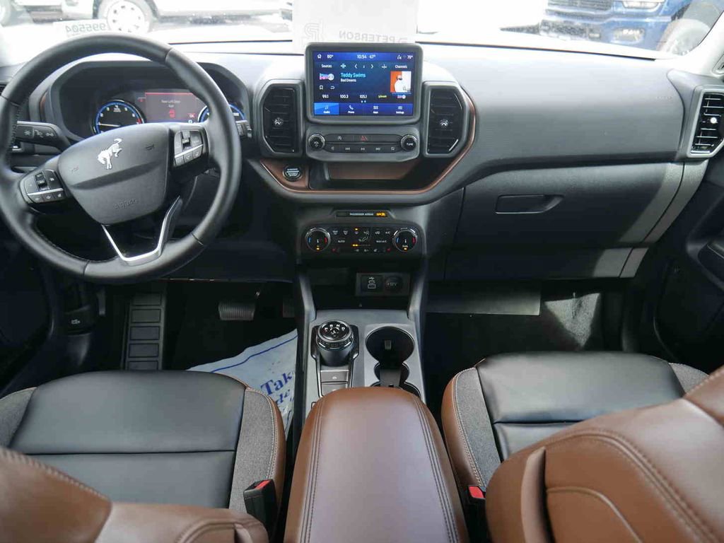 Used 2024 Ford Bronco Sport Outer Banks w/ Tech Package image 5