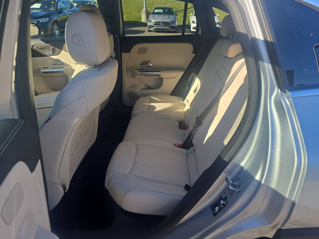 New 2026 Mercedes-Benz GLA 250 4MATIC image 24