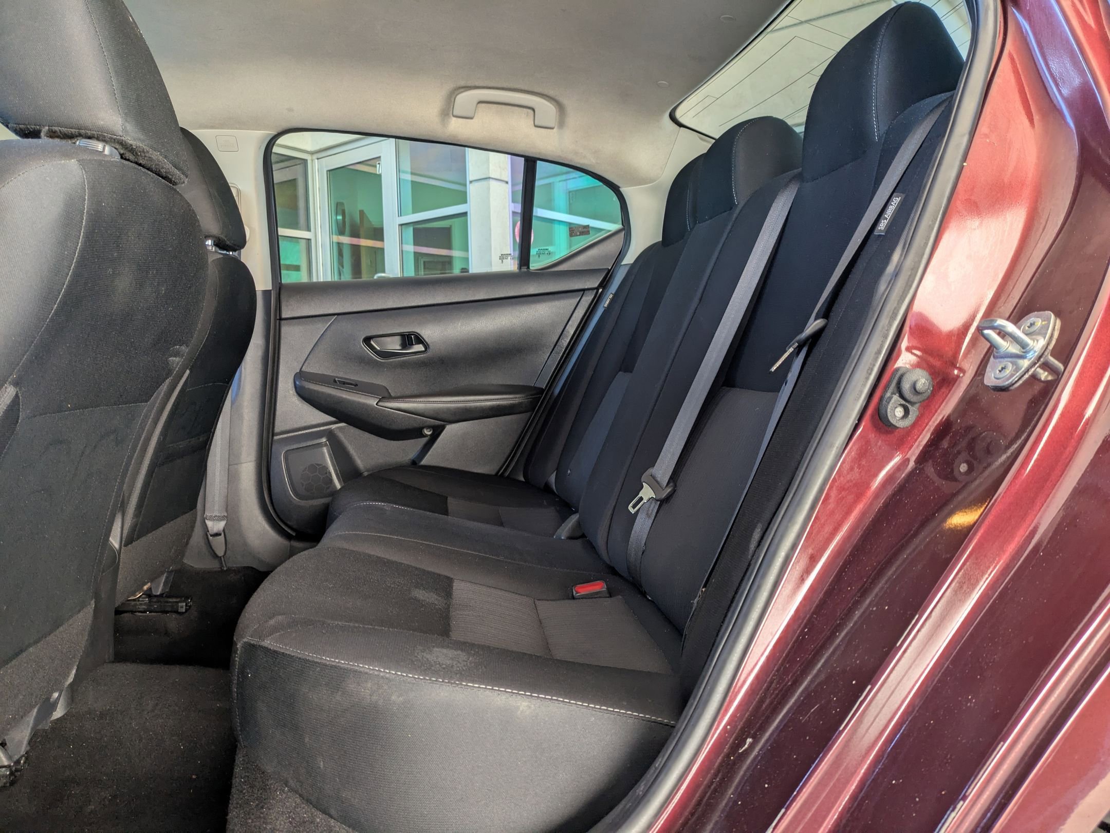 Used 2024 Nissan Sentra SV FWD image 14