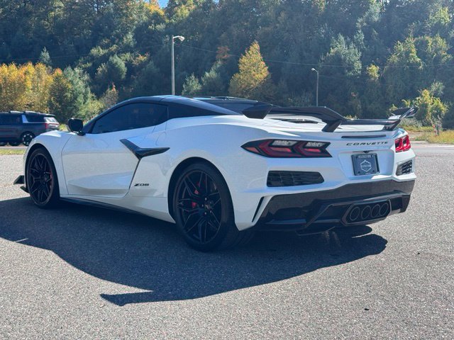Used 2023 Chevrolet Corvette Z06 w/ Battery Protection Package RWD image 5