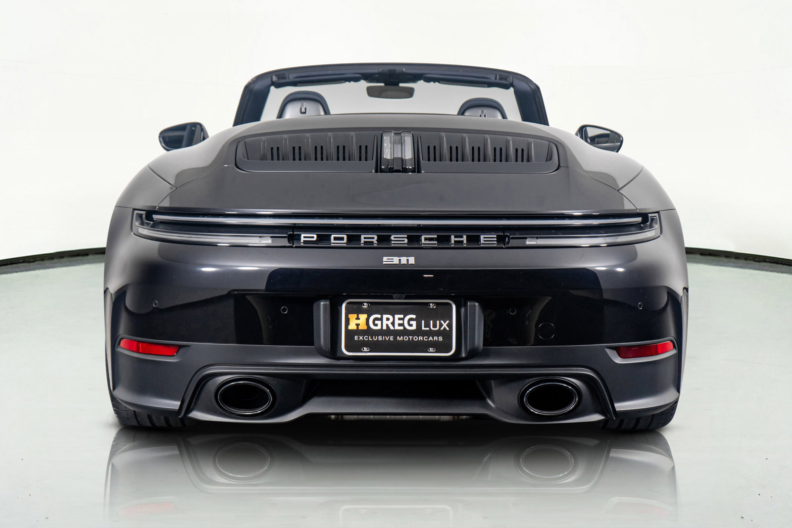 Used 2025 Porsche 911 Carrera S image 12