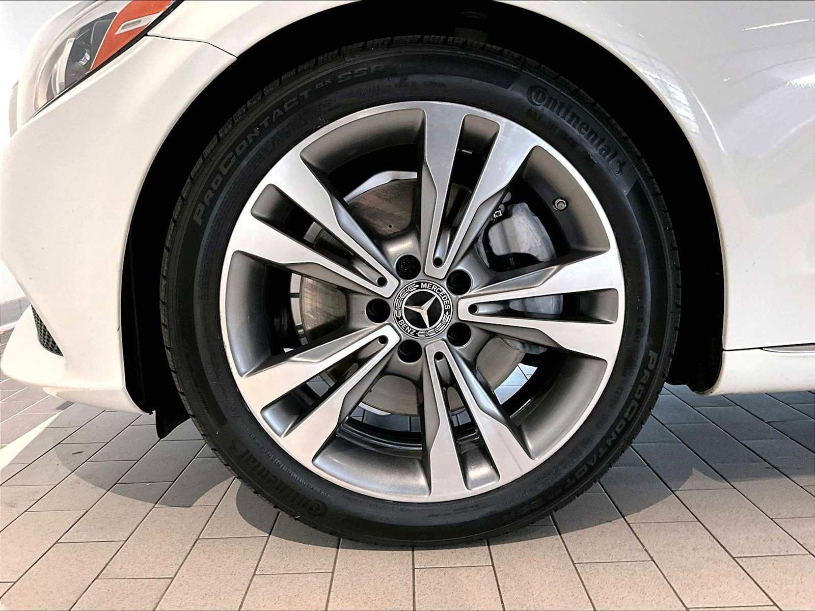 Used 2018 Mercedes-Benz C 300 Sedan image 14