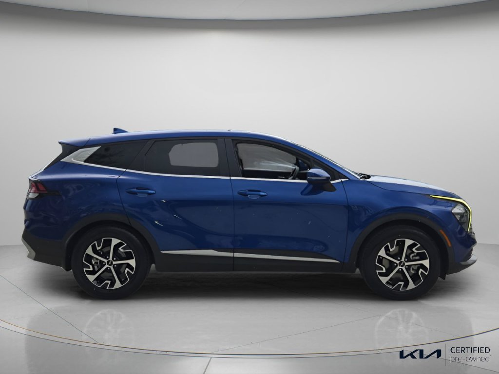 Certified 2023 Kia Sportage EX FWD image 4