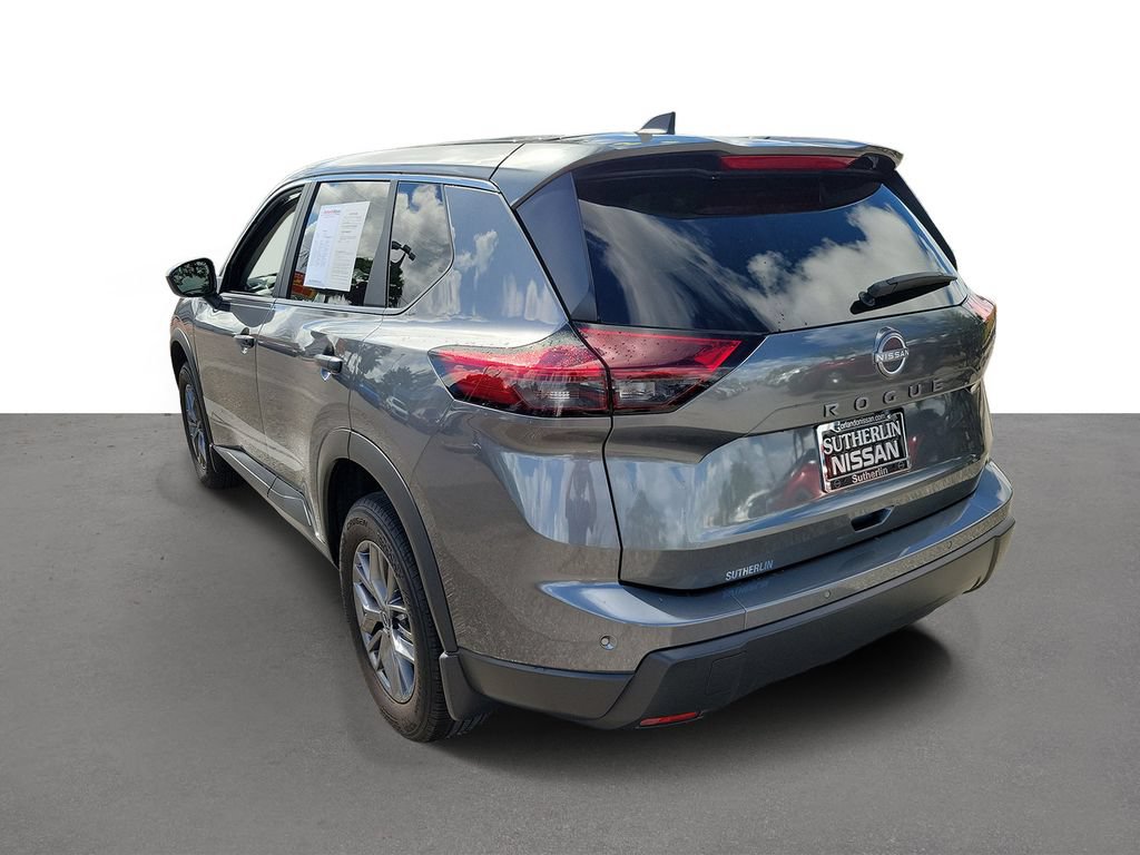 Certified 2026 Nissan Rogue S FWD image 4