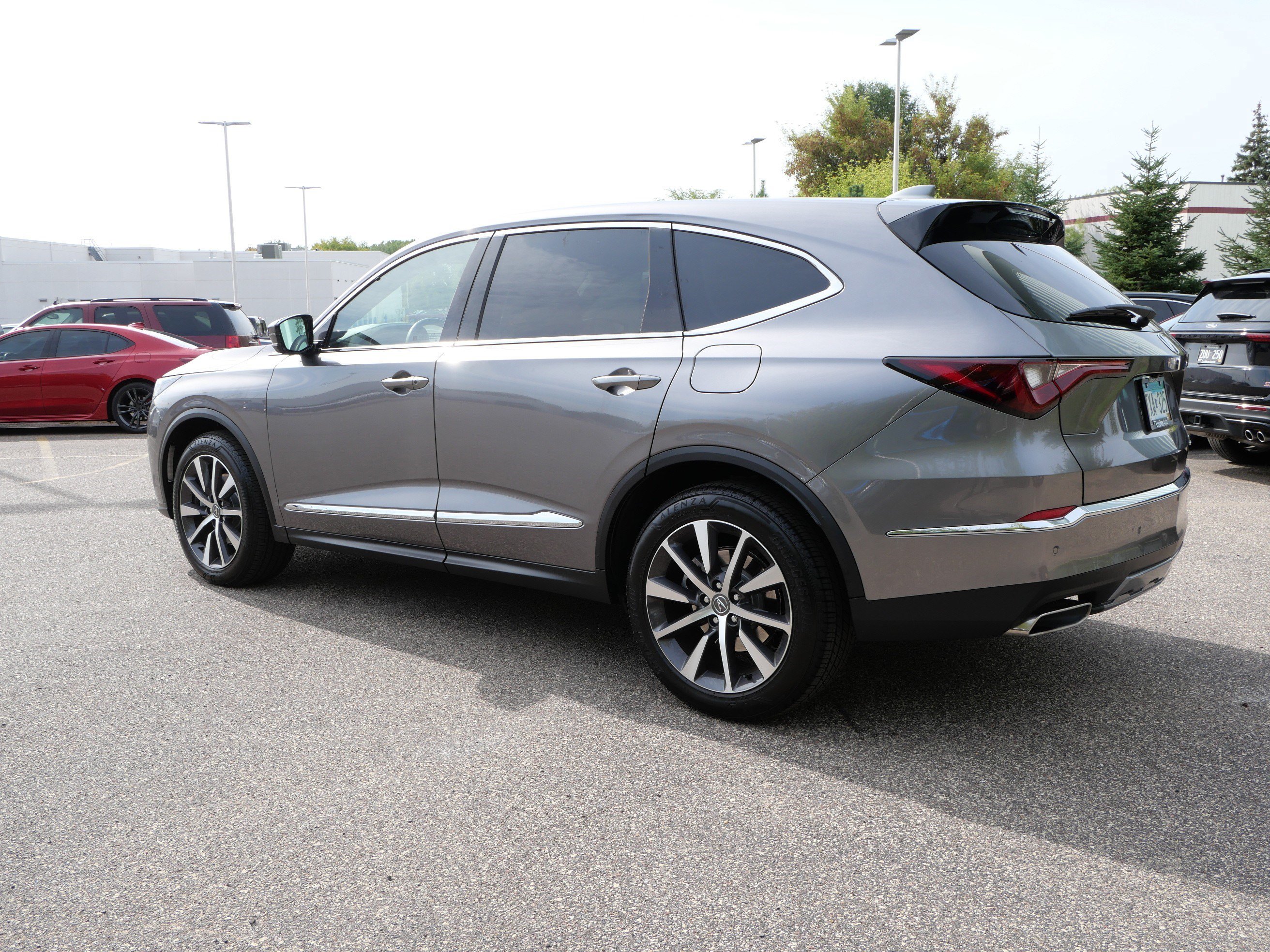 Certified 2026 Acura MDX w/ Technology Package AWD/4WD image 5