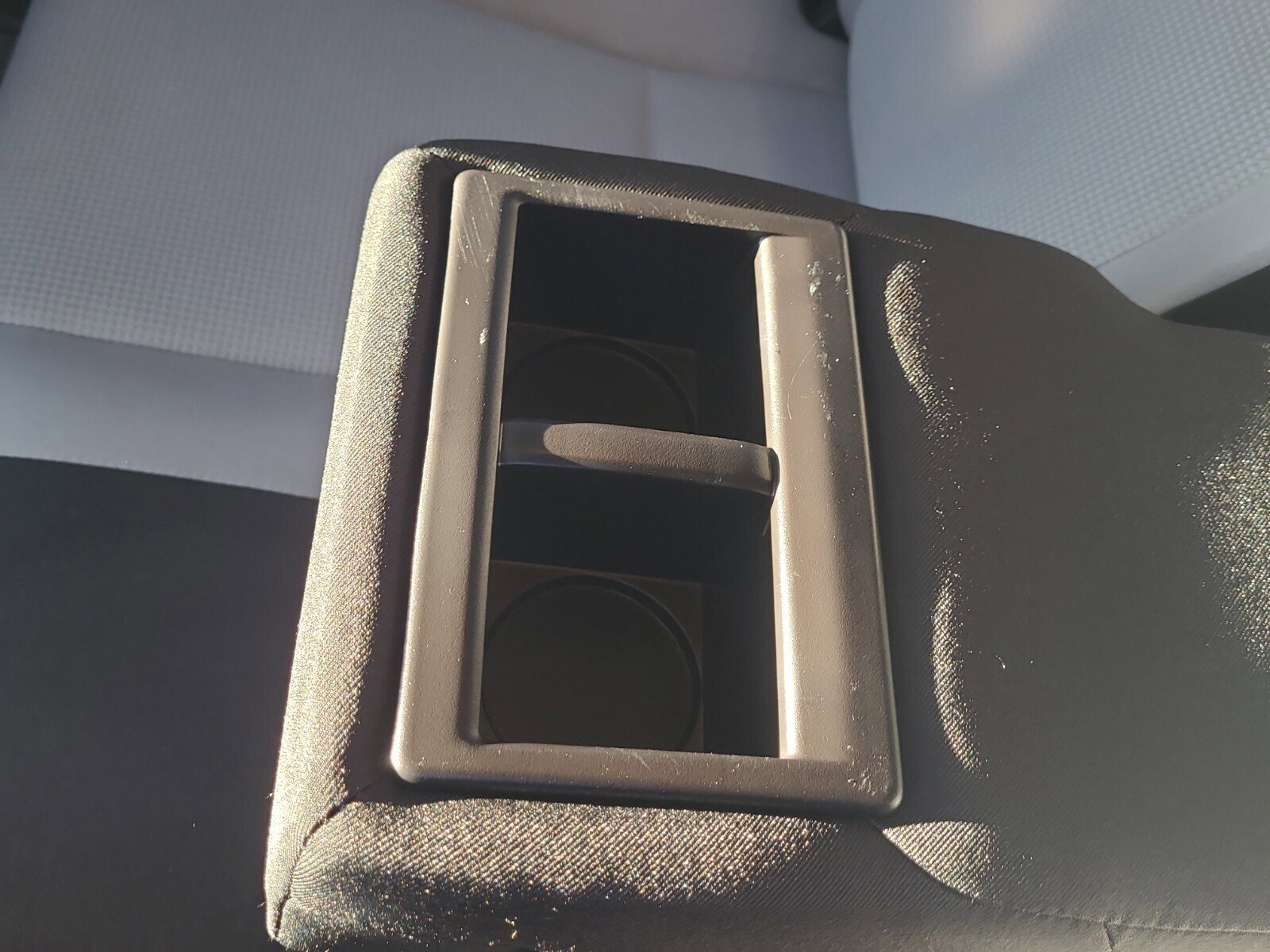 Certified 2018 Toyota RAV4 LE Plus image 28