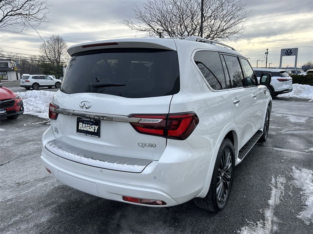 Certified 2024 INFINITI QX80 Sensory image 8