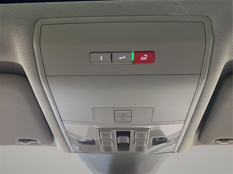 Used 2021 Volkswagen Atlas SEL image 15