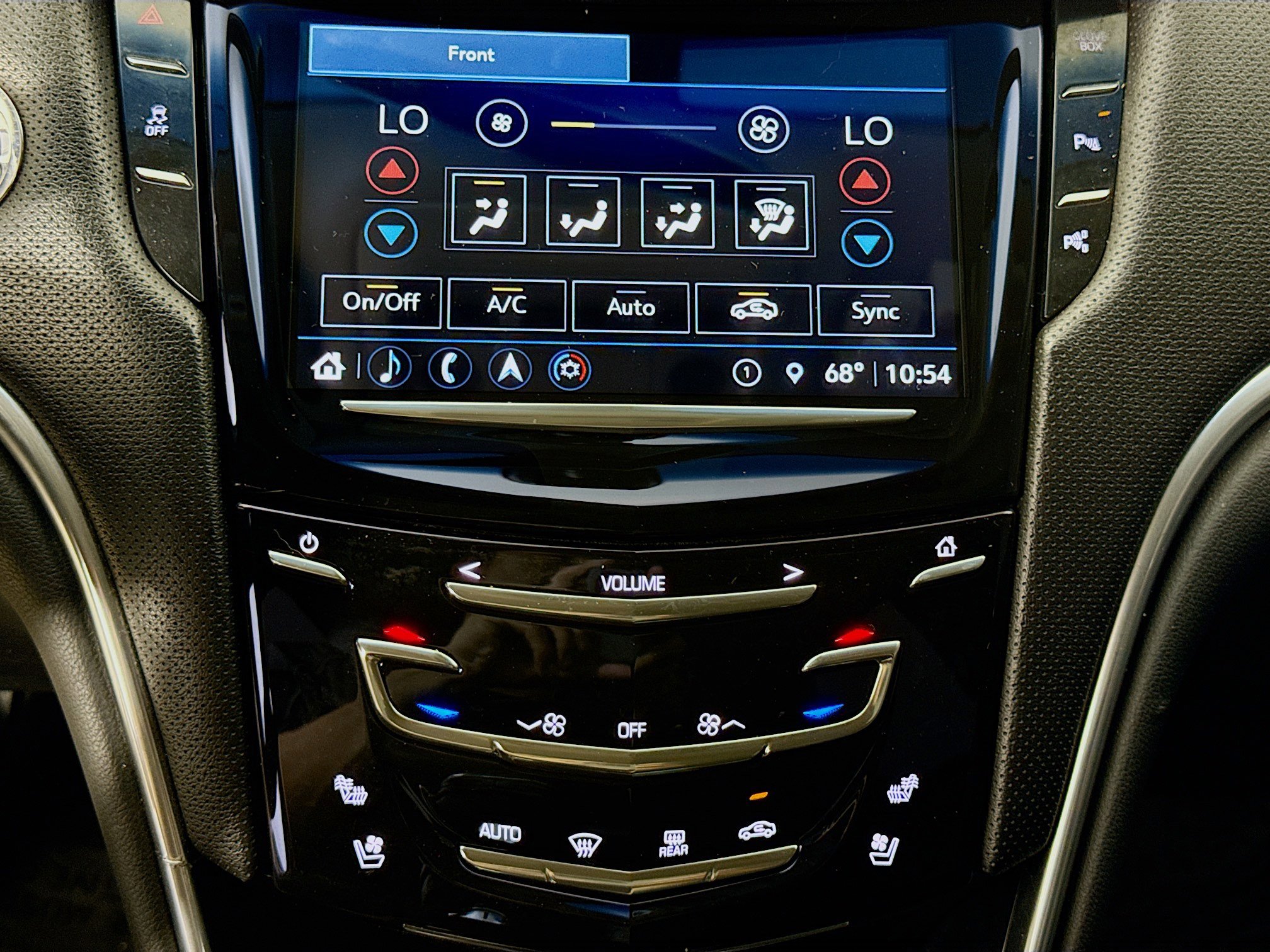 Used 2019 Cadillac XTS Luxury image 16