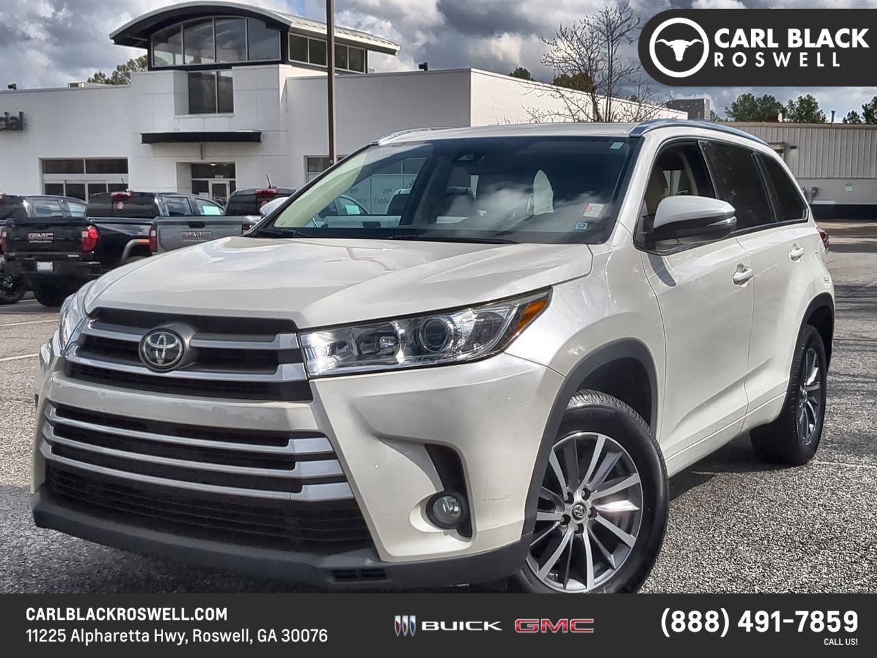 Used 2017 Toyota Highlander XLE FWD image 1