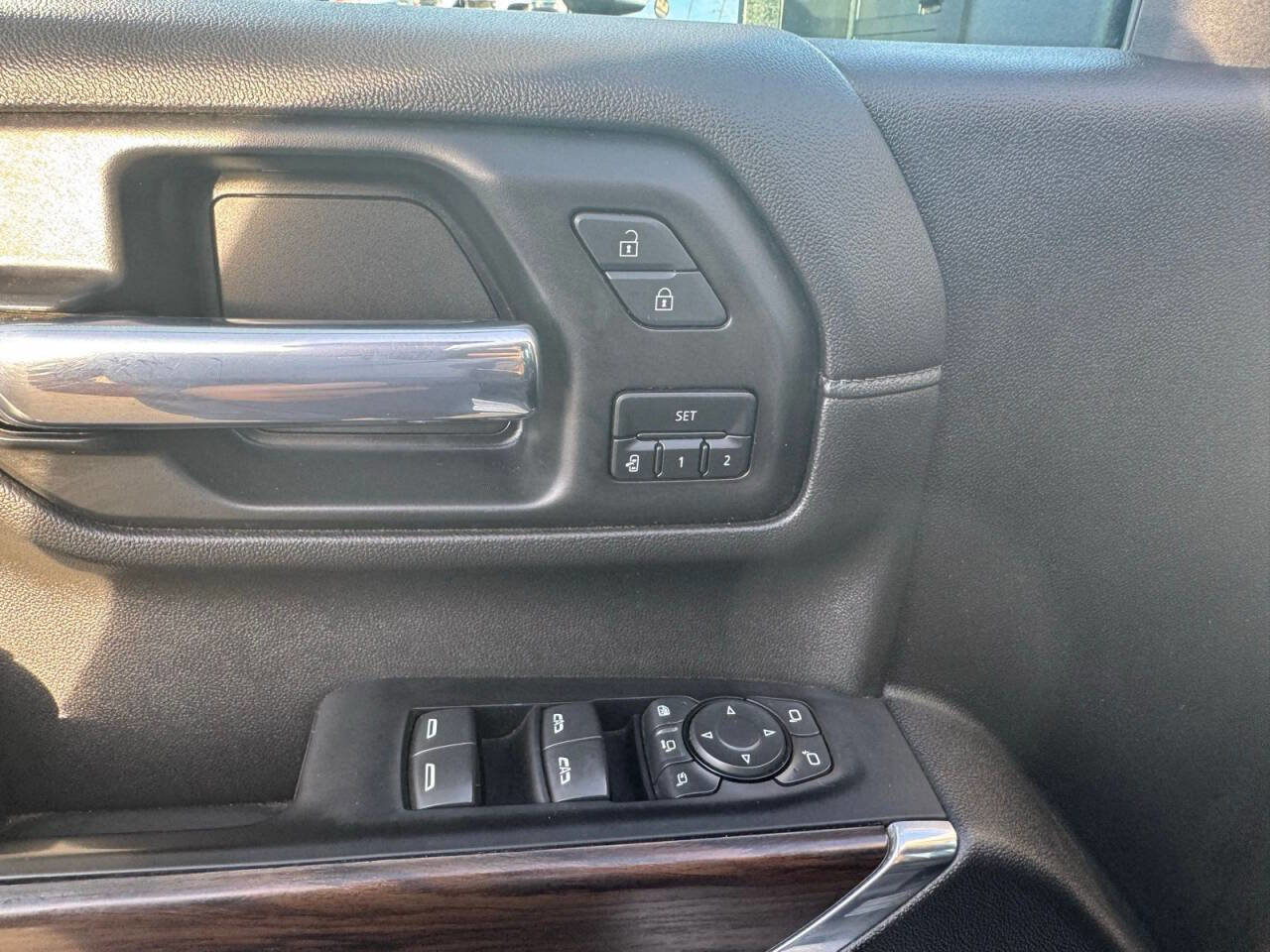 Used 2021 GMC Sierra 2500 SLT image 15