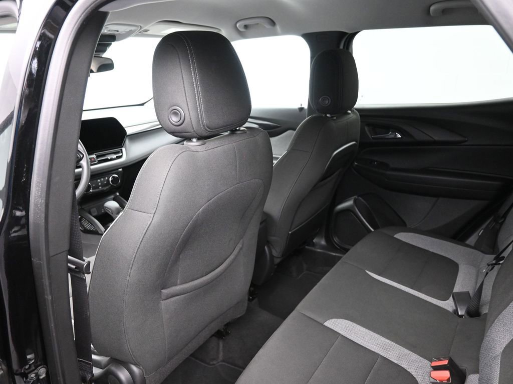 Used 2024 Chevrolet TrailBlazer LT image 15