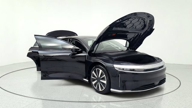 Used 2025 Lucid Air Pure RWD image 11