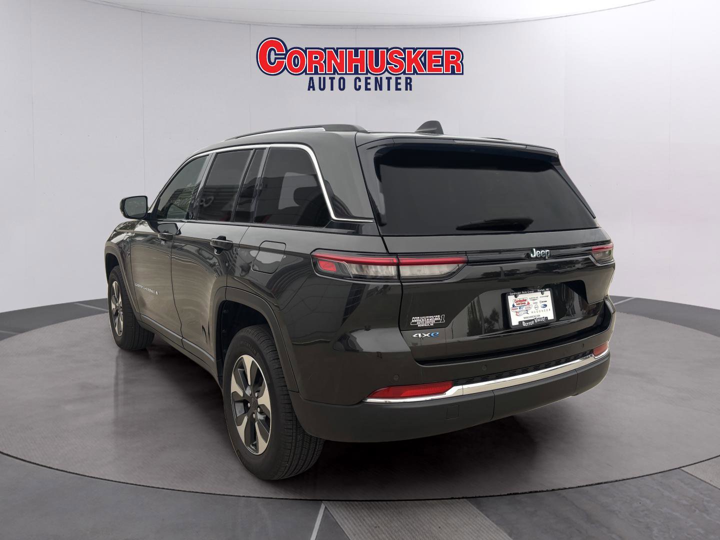 Used 2023 Jeep Grand Cherokee 4WD 4xe image 5