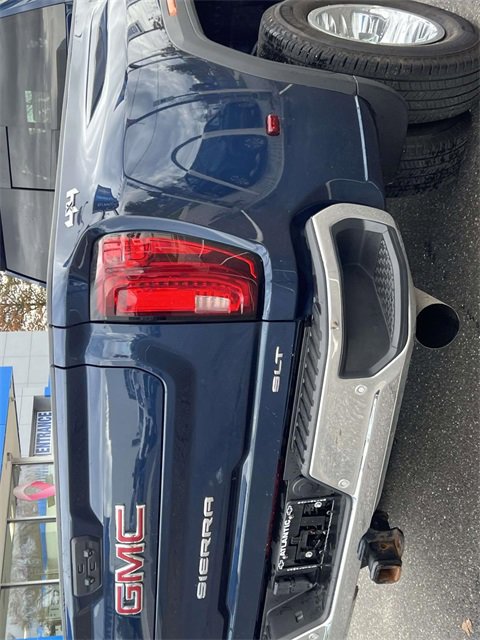 Certified 2023 GMC Sierra 3500 SLT w/ SLT Premium Package image 9