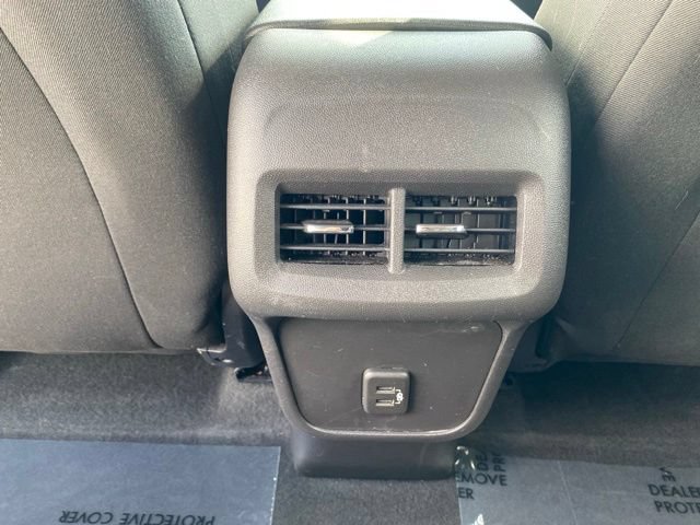 Used 2024 Chevrolet Equinox LT FWD image 24