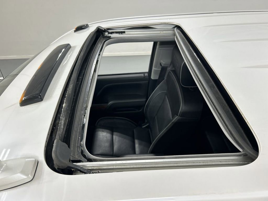 Used 2019 Chevrolet Silverado 3500 High Country w/ Duramax Plus Package image 20