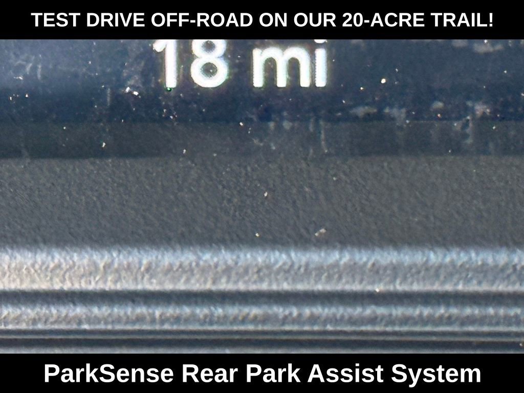 New 2026 Jeep Gladiator Sahara image 21