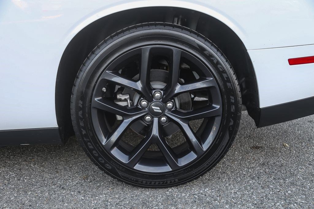 Used 2023 Dodge Challenger GT w/ Blacktop Package image 9