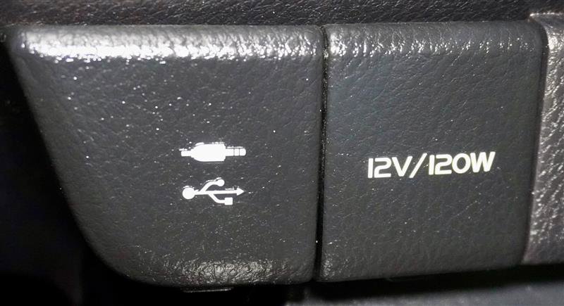 Used 2018 Toyota Camry SE image 18