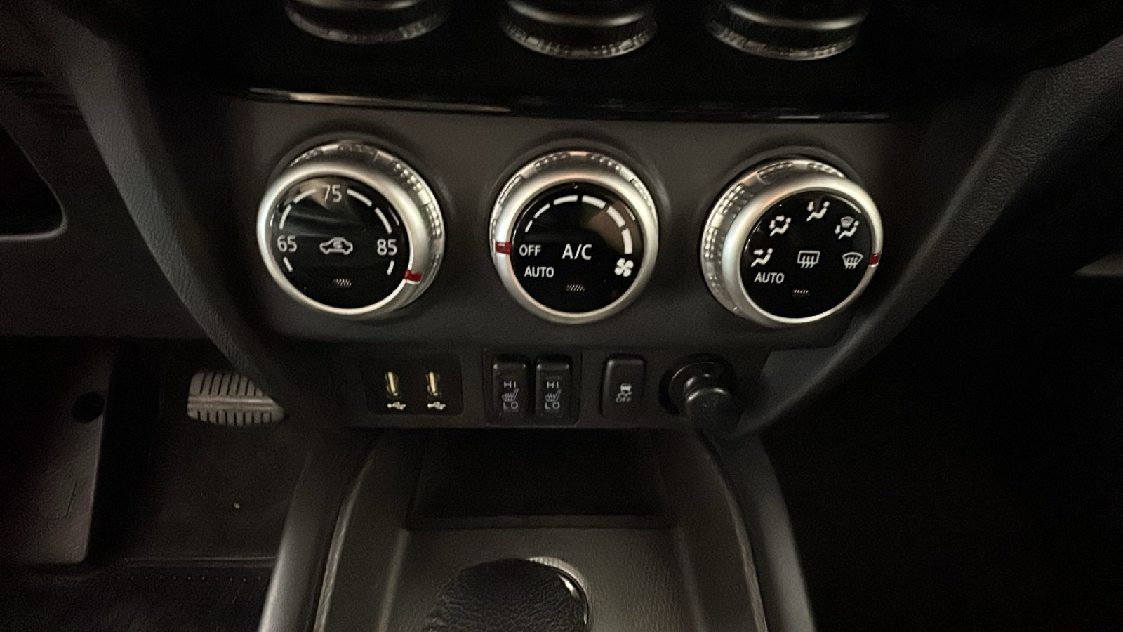 Used 2024 Mitsubishi Outlander Sport SE AWD/4WD image 25