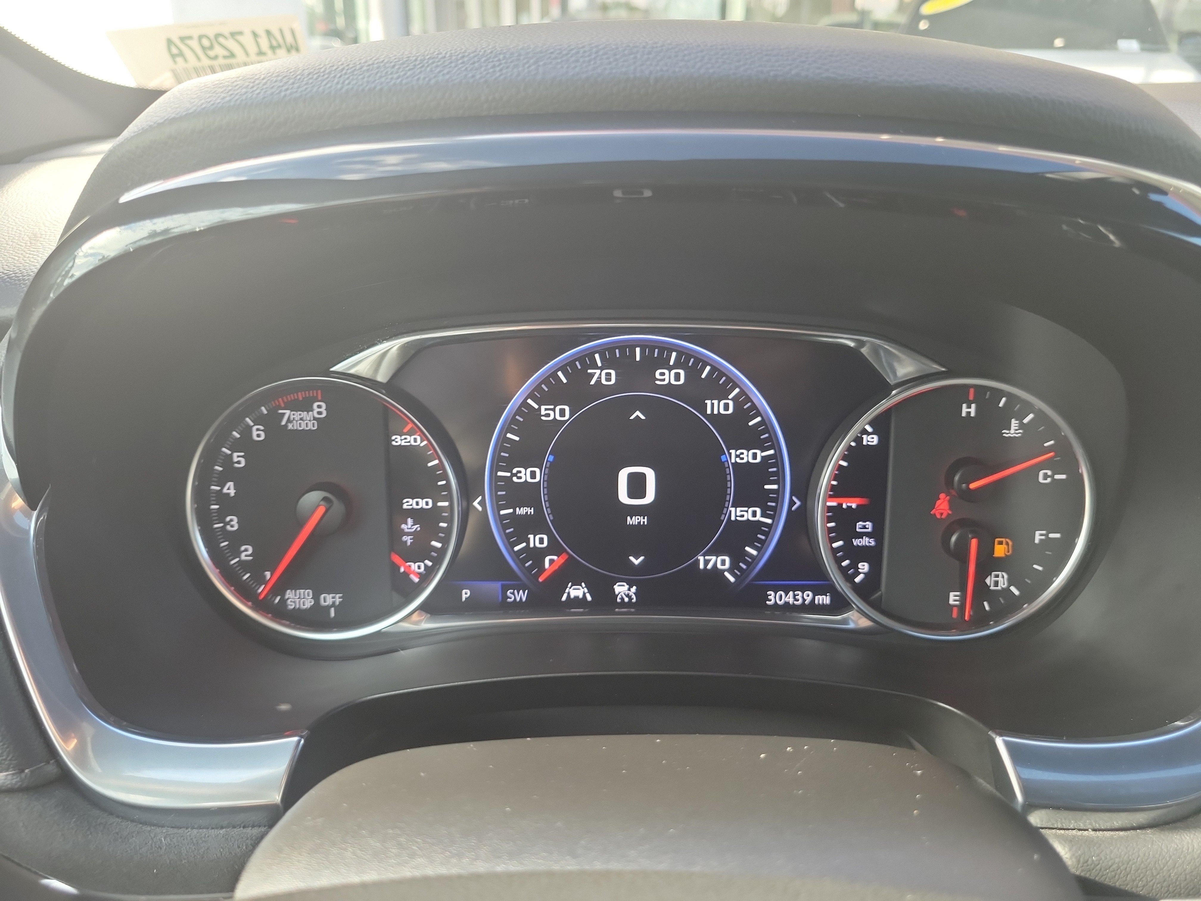 Used 2023 Chevrolet Traverse High Country FWD image 36