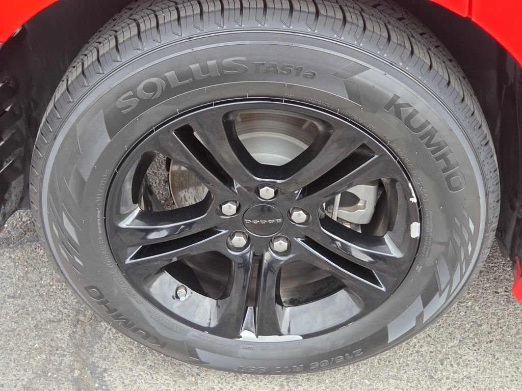 Used 2022 Dodge Charger SXT RWD image 10