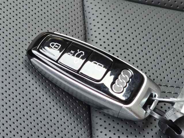 New 2025 Audi A8 L 3.0T image 44