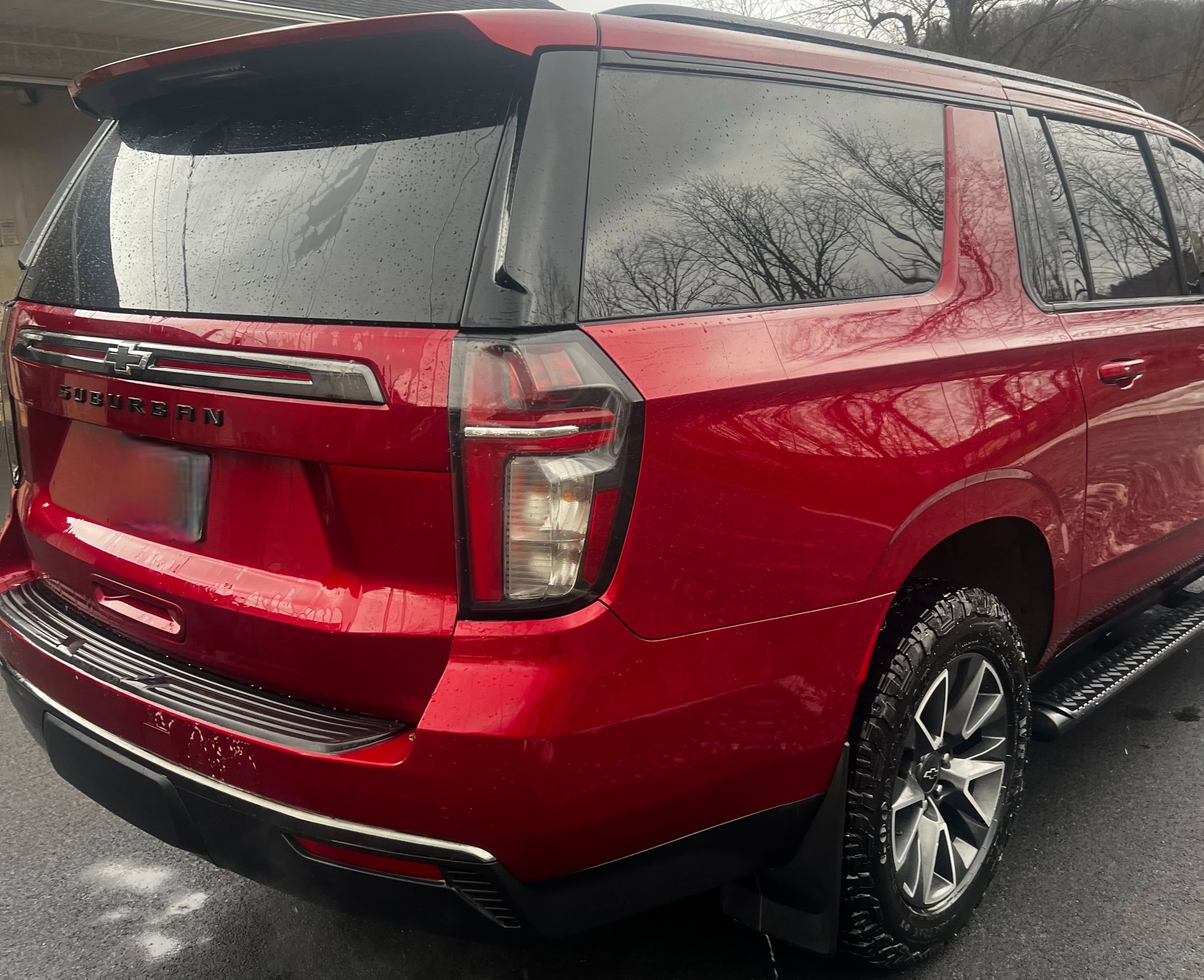 Used 2021 Chevrolet Suburban Z71 image 5