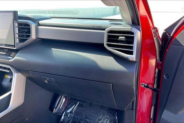 Used 2024 Toyota Tundra Limited image 20